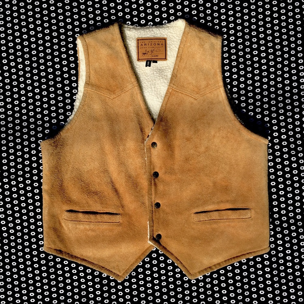 Suede Sherpa vest - Arizona jean co.